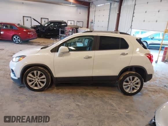 2018 Chevrolet Trax Premier с VIN 3GNCJRSB1JL198001, выставлен на аукционе IAAI как лот 42624842 с пробегом 132 785 миль миль и . История ставок и продаж доступна на DreamBid. Изображение 14.