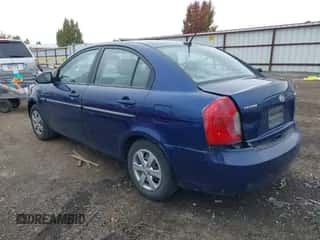 2009 Hyundai Accent Auto GLS z VIN KMHCN46C69U303163, wystawiony jako IAAI lot #43496252 z przebiegiem 121 614 mil mil oraz . Historia ofert i sprzedaży dostępna na DreamBid. Obrazek 3.