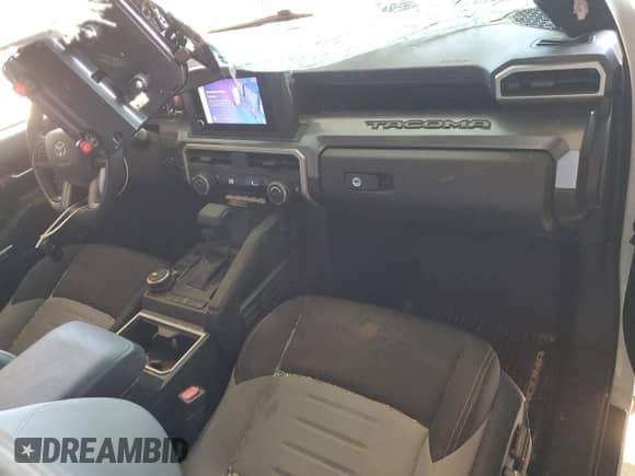 2024 Toyota Tacoma SR5 with VIN 3TYLB5JN1RT001588, listed as a Copart auction lot 72055575 with 21,312 mi miles and Salvage title. Bid and sale history available at DreamBid. Image 8.