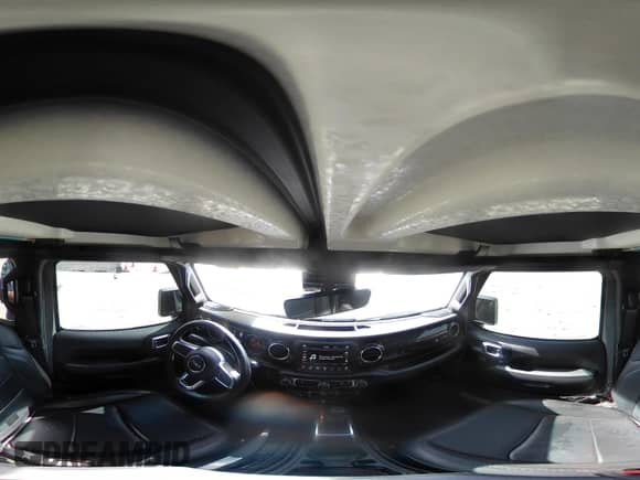 2021 Jeep Wrangler Unlimited Sahara Altitude z VIN 1C4HJXENXMW610004, wystawiony jako IAAI lot #41434506 z przebiegiem 27 726 mil mil oraz . Historia ofert i sprzedaży dostępna na DreamBid. Obrazek 19.