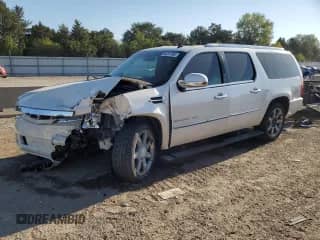2010 Cadillac Escalade ESV Premium with VIN 1GYUKJEF0AR284266, listed as a Copart auction lot 84267955 with 143,170 mi miles and Salvage title. Bid and sale history available at DreamBid. Image 1.