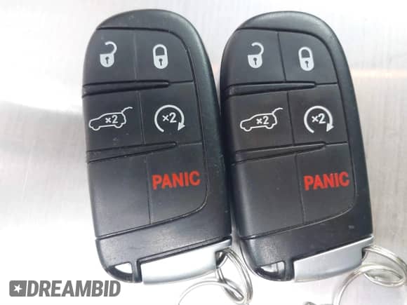 2019 Jeep Grand Cherokee Trailhawk z VIN 1C4RJFLG7KC726830, wystawiony jako IAAI lot #41448850 z przebiegiem 97 218 mil mil oraz . Historia ofert i sprzedaży dostępna na DreamBid. Obrazek 11.