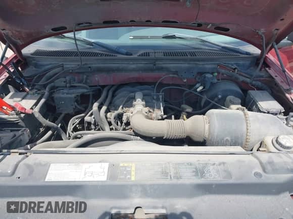 2004 Ford F-150 XL z VIN 2FTRX172X4CA57286, wystawiony jako IAAI lot #42076008 z przebiegiem 193 334 mil mil oraz . Historia ofert i sprzedaży dostępna na DreamBid. Obrazek 10.