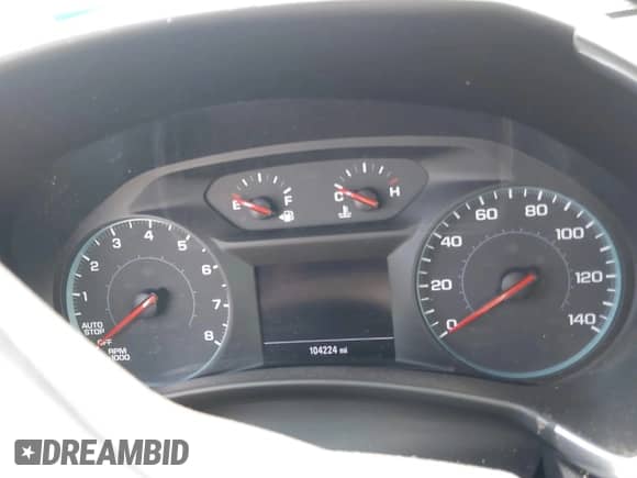 2018 Chevrolet Equinox LS с VIN 2GNAXREV9J6271972, выставлен на аукционе IAAI как лот 42753851 с пробегом 104 224 миль миль и . История ставок и продаж доступна на DreamBid. Изображение 7.