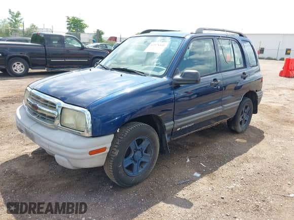 2003 Chevrolet Tracker с VIN 2CNBE13C736913271, выставлен на аукционе IAAI как лот 42578540 с пробегом 195 179 миль миль и . История ставок и продаж доступна на DreamBid. Изображение 2.