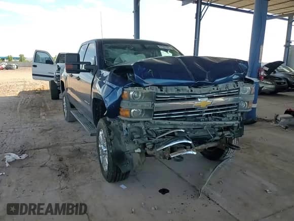 2017 Chevrolet Silverado 2500HD Work Truck z VIN 1GC2KUEG0HZ151797, wystawiony jako Copart lot #67667085 z przebiegiem 225 607 mil mil oraz Szkoda całkowita • Salvage title. Historia ofert i sprzedaży dostępna na DreamBid. Obrazek 13.