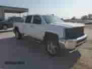 2016 Chevrolet Silverado 2500HD Work Truck z VIN 1GC1KUE87GF244613, wystawiony jako Copart lot #59855035 z przebiegiem 215 301 mil mil oraz Czysty tytuł • Clean title. Historia ofert i sprzedaży dostępna na DreamBid. Obrazek 4.