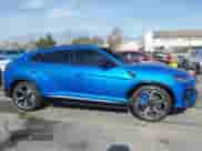 2020 Lamborghini Urus with VIN ZPBUA1ZL5LLA10133, listed as a IAAI auction lot 41163414 with 31,722 mi miles and . Bid and sale history available at DreamBid. Image 14.