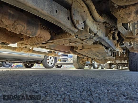 2023 Ford F-250 XL z VIN 1FT7X2BA3PEC58814, wystawiony jako IAAI lot #43589542 z przebiegiem 78 718 mil mil oraz . Historia ofert i sprzedaży dostępna na DreamBid. Obrazek 11.