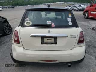 2013 MINI Hardtop with VIN WMWSU3C50DT683566, listed as a Copart auction lot 59854505 with 136,288 mi miles and Salvage title. Bid and sale history available at DreamBid. Image 6.