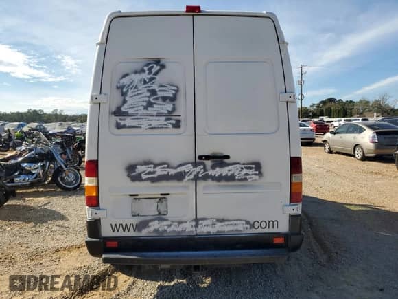 2005 Dodge Sprinter with VIN WD2PD144955756005, listed as a Copart auction lot 83840274 with Not provided miles and Salvage title. Bid and sale history available at DreamBid. Image 6.