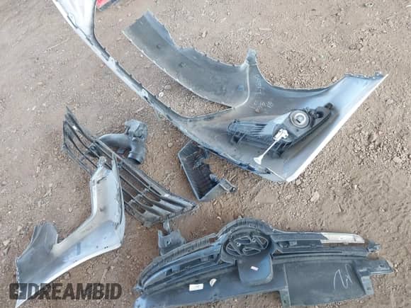 2015 Hyundai Elantra SE с VIN 5NPDH4AE6FH587070, выставлен на аукционе IAAI как лот 43470363 с пробегом 65 503 миль миль и . История ставок и продаж доступна на DreamBid. Изображение 12.