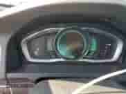 2014 Volvo S60 T5 with VIN YV1612FS6E2278399, listed as a Copart auction lot 71398215 with 172,956 mi miles and Salvage title. Bid and sale history available at DreamBid. Image 9.