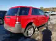 2005 Saturn VUE z VIN 5GZCZ53485S866537, wystawiony jako Copart lot #74419303 z przebiegiem 177 465 mil mil oraz Szkoda całkowita • Salvage title. Historia ofert i sprzedaży dostępna na DreamBid. Obrazek 3.