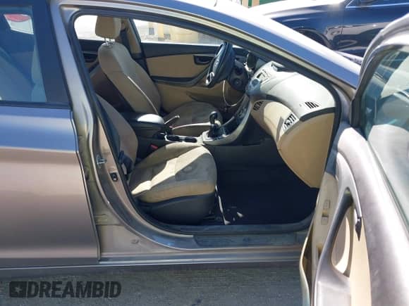 2011 Hyundai Elantra GLS с VIN 5NPDH4AEXBH005532, выставлен на аукционе IAAI как лот 42823913 с пробегом 200 642 миль миль и . История ставок и продаж доступна на DreamBid. Изображение 5.