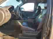 2011 Chevrolet Suburban LT z VIN 1GNSKJE33BR395289, wystawiony jako Copart lot #71931345 z przebiegiem 214 658 mil mil oraz Szkoda całkowita • Salvage title. Historia ofert i sprzedaży dostępna na DreamBid. Obrazek 7.