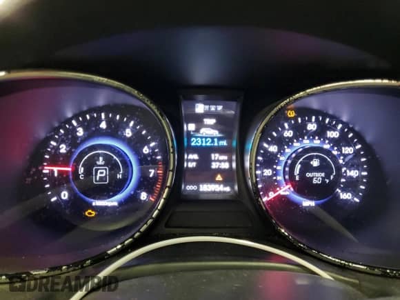 2013 Hyundai Santa Fe Sport with VIN 5XYZU3LA9DG066256, listed as a Copart auction lot 86056815 with 183,954 mi miles and Clean title. Bid and sale history available at DreamBid. Image 9.