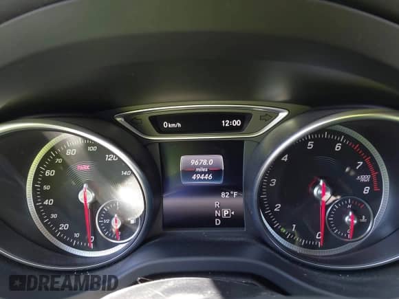 2018 Mercedes-Benz CLA 250 с VIN WDDSJ4EB2JN526650, выставлен на аукционе IAAI как лот 42975974 с пробегом 49 446 миль миль и . История ставок и продаж доступна на DreamBid. Изображение 7.