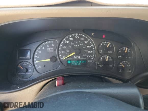 2001 Chevrolet Silverado 1500HD LS z VIN 1GCGC13U61F192873, wystawiony jako Copart lot #52180265 z przebiegiem 237 256 mil mil oraz Czysty tytuł • Clean title. Historia ofert i sprzedaży dostępna na DreamBid. Obrazek 9.
