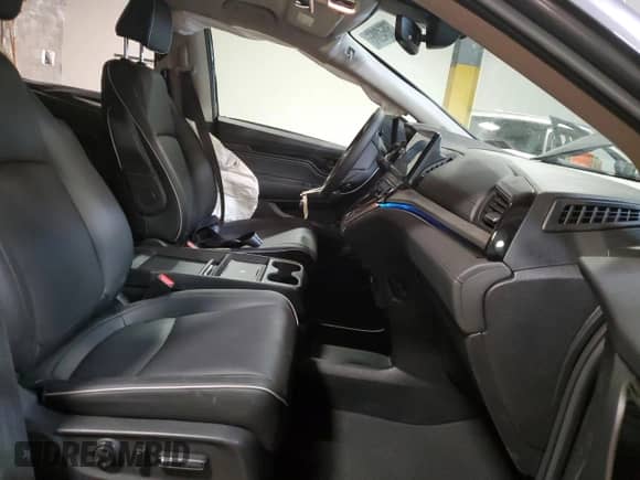 2025 Honda Odyssey Touring с VIN 5FNRL6H85SB055172, выставлен на аукционе Copart как лот 58642865 с пробегом 2 248 миль миль и Списание • Salvage title. История ставок и продаж доступна на DreamBid. Изображение 7.