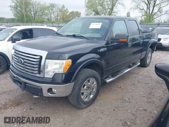 2010 Ford F-150 XL z VIN 1FTFW1E83AFB88640, wystawiony jako IAAI lot #42124662 z przebiegiem 346 893 mil mil oraz . Historia ofert i sprzedaży dostępna na DreamBid. Obrazek 2.