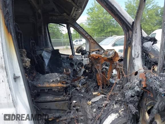 2017 Ram ProMaster Cargo с VIN 3C6TRVDG4HE510353, выставлен на аукционе IAAI как лот 42241891 с пробегом Не указан миль и . История ставок и продаж доступна на DreamBid. Изображение 5.