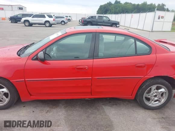 2004 Pontiac Grand Am GT с VIN 1G2NW52E24C101981, выставлен на аукционе IAAI как лот 43018892 с пробегом 115 288 миль миль и . История ставок и продаж доступна на DreamBid. Изображение 14.