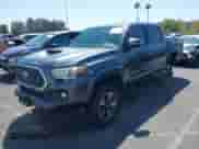 2019 Toyota Tacoma SR5 с VIN 3TMAZ5CN3KM084409, выставлен на аукционе IAAI как лот 43076335 с пробегом 73 078 миль миль и . История ставок и продаж доступна на DreamBid. Изображение 2.