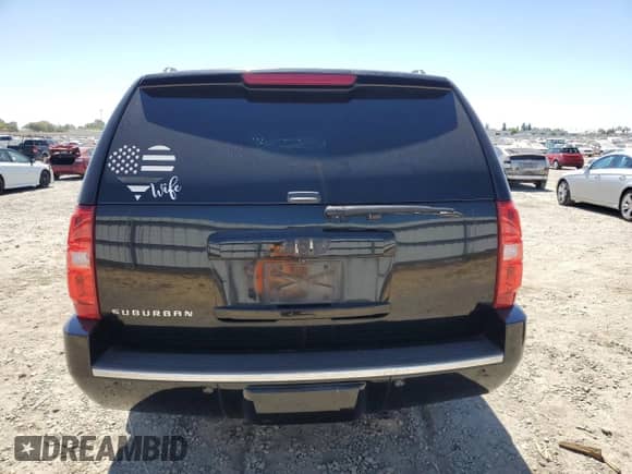 2013 Chevrolet Suburban LTZ с VIN 1GNSKKE78DR294552, выставлен на аукционе Copart как лот 68204185 с пробегом 130 313 миль миль и Списание • Salvage title. История ставок и продаж доступна на DreamBid. Изображение 6.
