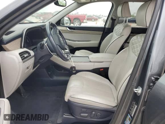2021 Hyundai Palisade Limited с VIN KM8R54HE2MU271412, выставлен на аукционе Copart как лот 46890284 с пробегом 47 618 миль миль и . История ставок и продаж доступна на DreamBid. Изображение 7.