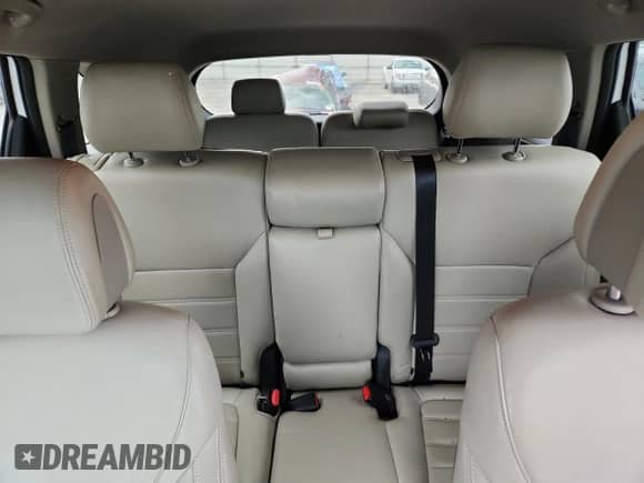 2016 Kia Sorento LX with VIN 5XYPG4A39GG029835, listed as a Copart auction lot 84273285 with 176,484 mi miles and Salvage title. Bid and sale history available at DreamBid. Image 10.