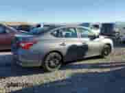 2017 Nissan Sentra S z VIN 3N1AB7APXHY311281, wystawiony jako Copart lot #81339315 z przebiegiem 204 823 mil mil oraz Szkoda całkowita • Salvage title. Historia ofert i sprzedaży dostępna na DreamBid. Obrazek 3.