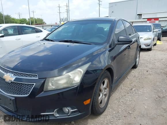 2012 Chevrolet Cruze 1LT with VIN 1G1PF5SC7C7251037, listed as a IAAI auction lot 42762279 with 197,828 mi miles and . Bid and sale history available at DreamBid. Image 6.