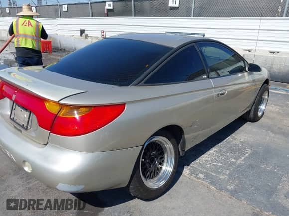 2001 Saturn SC with VIN 1G8ZY12781Z115727, listed as a IAAI auction lot 42945026 with 114,116 mi miles and . Bid and sale history available at DreamBid. Image 6.