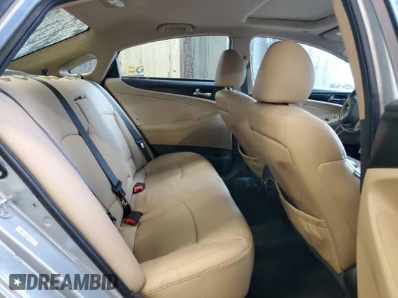 2011 Hyundai Sonata Limited с VIN 5NPEC4AC0BH047922, выставлен на аукционе Copart как лот 83992835 с пробегом 130 510 миль миль и Списание • Salvage title. История ставок и продаж доступна на DreamBid. Изображение 10.