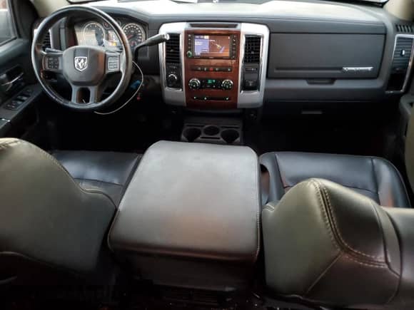 2012 Dodge RAM with VIN 3C6TD5KT3CG114393, listed as a Copart auction lot 74381004 with 186,212 mi miles and Salvage title. Bid and sale history available at DreamBid. Image 8.