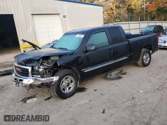 2003 GMC Sierra 1500 with VIN 2GTEC19V231224316, listed as a Copart auction lot 77910024 with 315,660 mi miles and Salvage title. Bid and sale history available at DreamBid. Image 1.