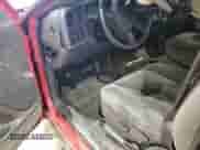2004 Chevrolet Silverado 1500 LS z VIN 1GCEK14TX4E200662, wystawiony jako Copart lot #59854195 z przebiegiem Nie podano mil oraz Nie do naprawy • Non repairable. Historia ofert i sprzedaży dostępna na DreamBid. Obrazek 8.