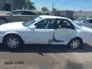 1997 Toyota Camry LE z VIN JT2BF22K6V0052184, wystawiony jako IAAI lot #42608245 z przebiegiem 188 191 mil mil oraz . Historia ofert i sprzedaży dostępna na DreamBid. Obrazek 14.