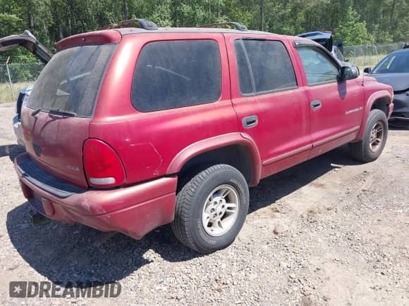 1998 Dodge Durango with VIN 1B4HS28Y8WF227832, listed as a IAAI auction lot 42292713 with 193,048 mi miles and . Bid and sale history available at DreamBid. Image 4.