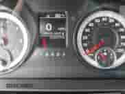 2014 Ram 1500 Express z VIN 1C6RR7FT0ES170756, wystawiony jako IAAI lot #42801131 z przebiegiem 163 477 mil mil oraz . Historia ofert i sprzedaży dostępna na DreamBid. Obrazek 7.