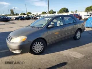 2004 Toyota Corolla CE z VIN 1NXBR32E24Z256577, wystawiony jako Copart lot #86673345 z przebiegiem Nie podano mil oraz Szkoda całkowita • Salvage title. Historia ofert i sprzedaży dostępna na DreamBid. Obrazek 1.