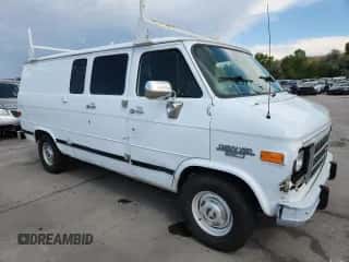 1993 Chevrolet Chevy Van z VIN 1GCEG25H3PF340021, wystawiony jako Copart lot #69375045 z przebiegiem 106 197 mil mil oraz Czysty tytuł • Clean title. Historia ofert i sprzedaży dostępna na DreamBid. Obrazek 4.