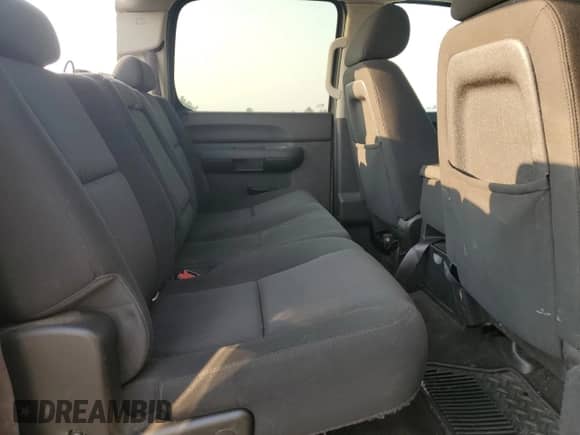 2012 Chevrolet Silverado 1500 LT z VIN 3GCPKSE77CG226613, wystawiony jako Copart lot #71928355 z przebiegiem 138 907 mil mil oraz Szkoda całkowita • Salvage title. Historia ofert i sprzedaży dostępna na DreamBid. Obrazek 10.