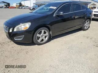 2012 Volvo S60 T5 с VIN YV1622FS6C2112328, выставлен на аукционе Copart как лот 85162565 с пробегом 87 334 миль миль и Списание • Salvage title. История ставок и продаж доступна на DreamBid. Изображение 1.