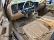 1999 Chevrolet Silverado 2500 LT с VIN 1GCGK29U1XE154966, выставлен на аукционе Copart как лот 70060595 с пробегом 319 644 миль миль и Списание • Salvage title. История ставок и продаж доступна на DreamBid. Изображение 8.