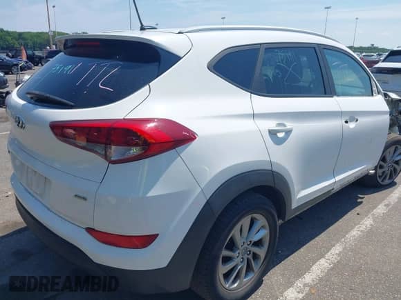 2016 Hyundai Tucson SE с VIN KM8J3CA43GU175873, выставлен на аукционе IAAI как лот 42645156 с пробегом 182 277 миль миль и . История ставок и продаж доступна на DreamBid. Изображение 4.