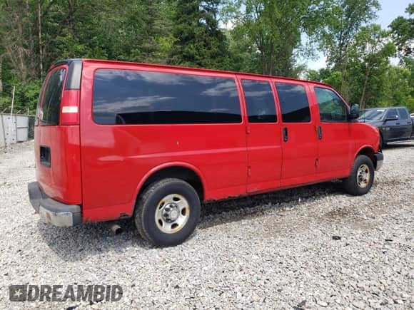 2010 Chevrolet Express Passenger LT with VIN 1GA2G1DG7A1160950, listed as a Copart auction lot 60605565 with 173,684 mi miles and Salvage title. Bid and sale history available at DreamBid. Image 3.