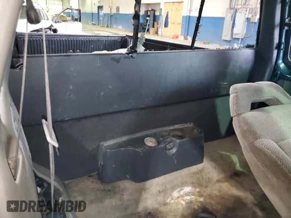1997 Chevrolet S-10 LS с VIN 1GCCS19X9V8186904, выставлен на аукционе Copart как лот 50909605 с пробегом 318 377 миль миль и Чистый • Clean title. История ставок и продаж доступна на DreamBid. Изображение 10.