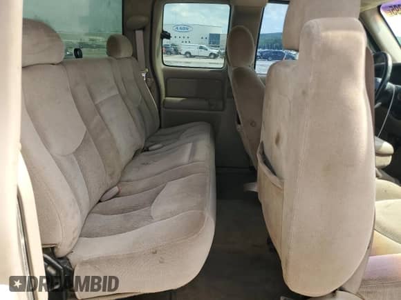 2003 GMC Sierra 1500 SLE with VIN 2GTEC19V631282929, listed as a Copart auction lot 60904395 with 193,022 mi miles and Salvage title. Bid and sale history available at DreamBid. Image 10.